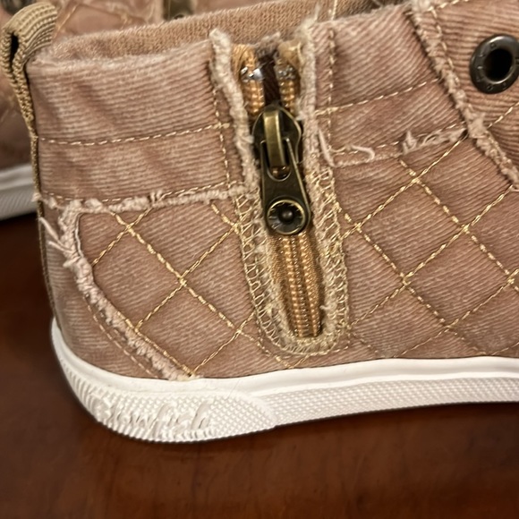 7.5m Blowfish Malibu Frazz high top sneakers - Picture 4 of 8